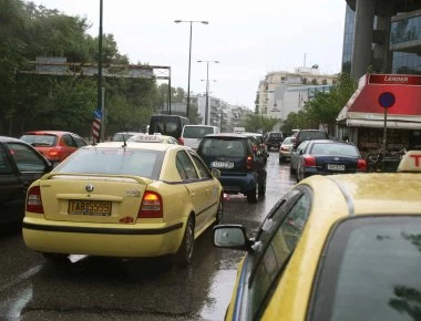 Μποτιλιάρισμα στο Χαϊδάρι στο ρεύμα προς Αθήνα λόγω τροχαίου